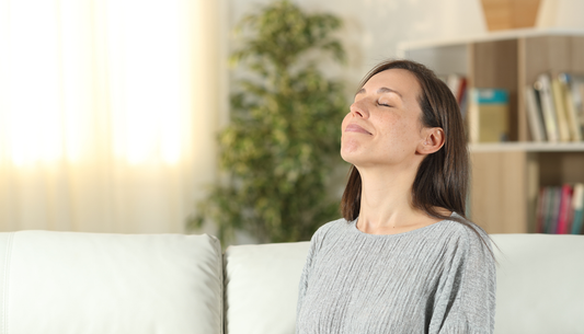 Breathe Better: The Benefits of Using an Air Purifier with Aroma Diffuser at Home and Work.